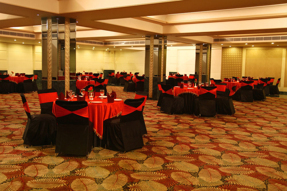 Continent Nakodar Hotel & Resorts Kültér fotó